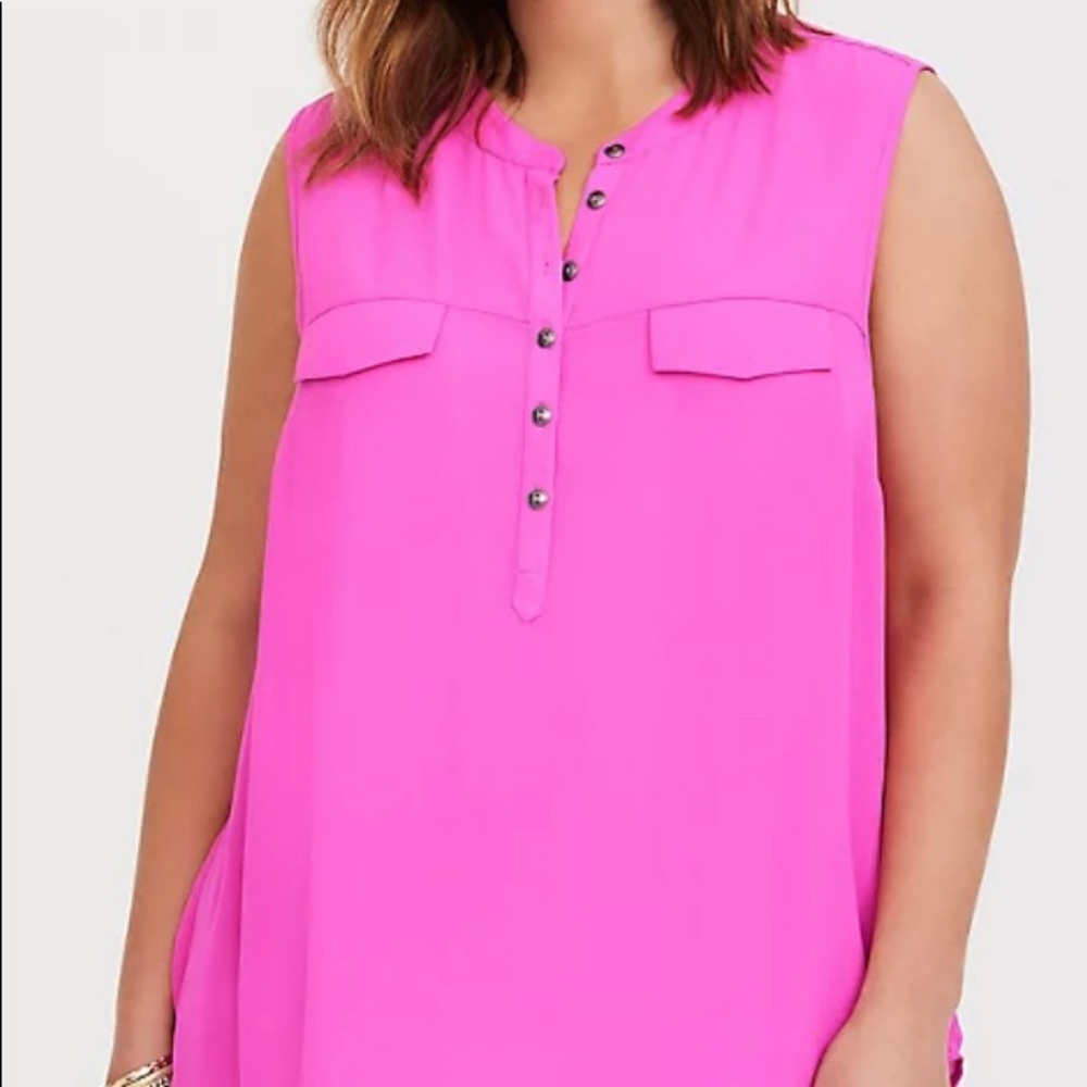 Torrid Sleeveless Georgette Blouse; Size 3X
